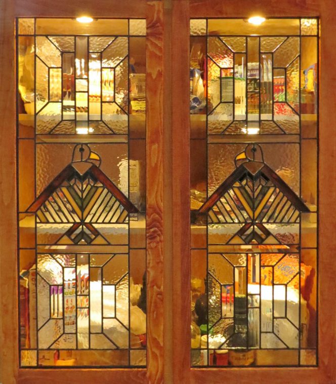 Bathroom Stained Glass cabinent Bathroom Stained Glass cabinent