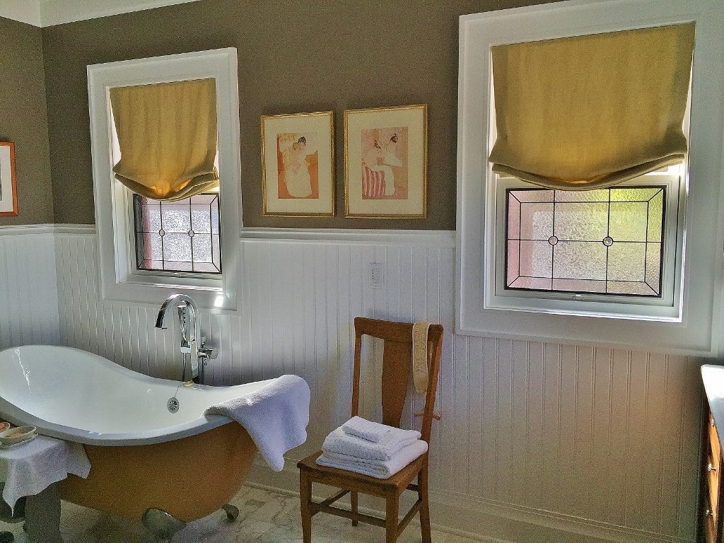Bathroom Stained Glass small windows